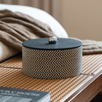 صندوق غابرييل بغطاء بنقشة مربعات Houndstooth