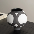 Modulo Hand-painted Ceramic Vase