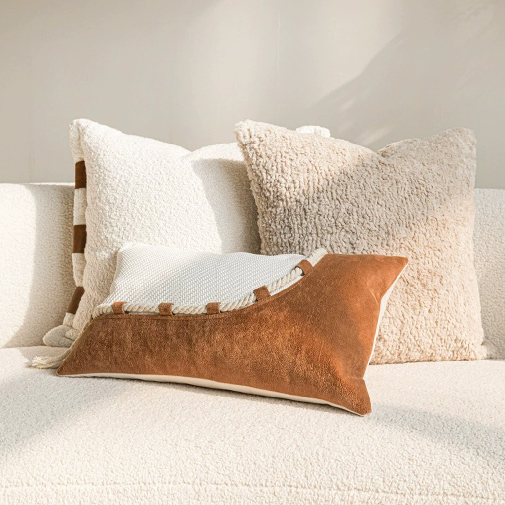 Folke  Bouclé Throw Pillow Secondary image
