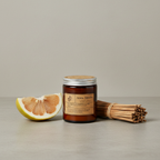 Vela aromática artesanal de teca ahumada